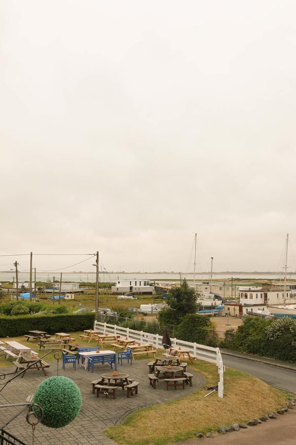 The Victory At Mersea West Mersea Dış mekan fotoğraf